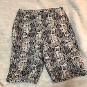Python Print Bike shorts LUSH small